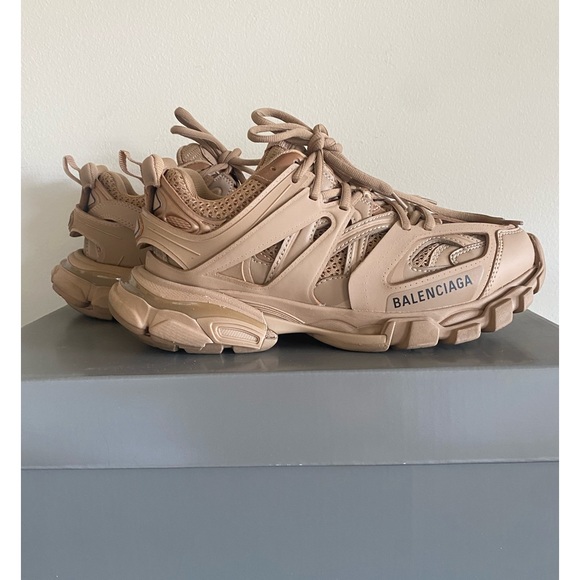 BALENCIAGA TRACK SNEAKERS BEIGE SZ 37 - Picture 1 of 7